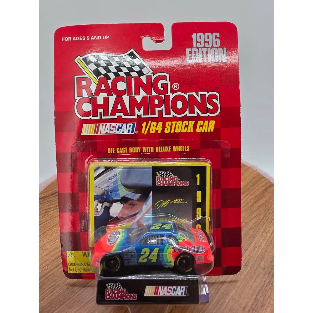 1996 Racing Champions Jeff Gordon 24 DuPont NASCAR 1/64 Diecast Stock Car New